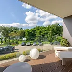 아파트 Omega Prestige # 5 Private Pool & Jacuzzi & Sauna & Gym & Access