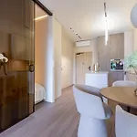 Omega Prestige # 5 Private Pool & Jacuzzi & Sauna & Gym & Access 아파트 *