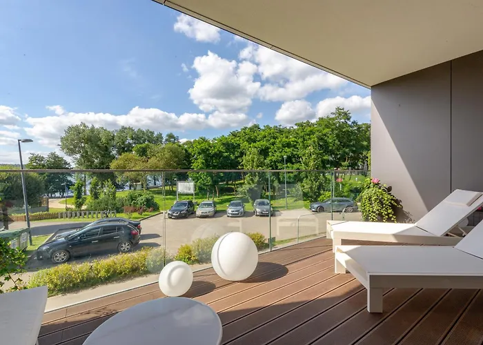 Апартаменты Omega Prestige # 5 Private Pool & Jacuzzi & Sauna & Gym & Access