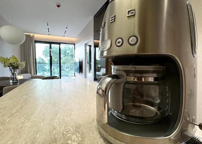 Omega Prestige # 5 Private Pool & Jacuzzi & Sauna & Gym & Access Апартаменты Ольштын